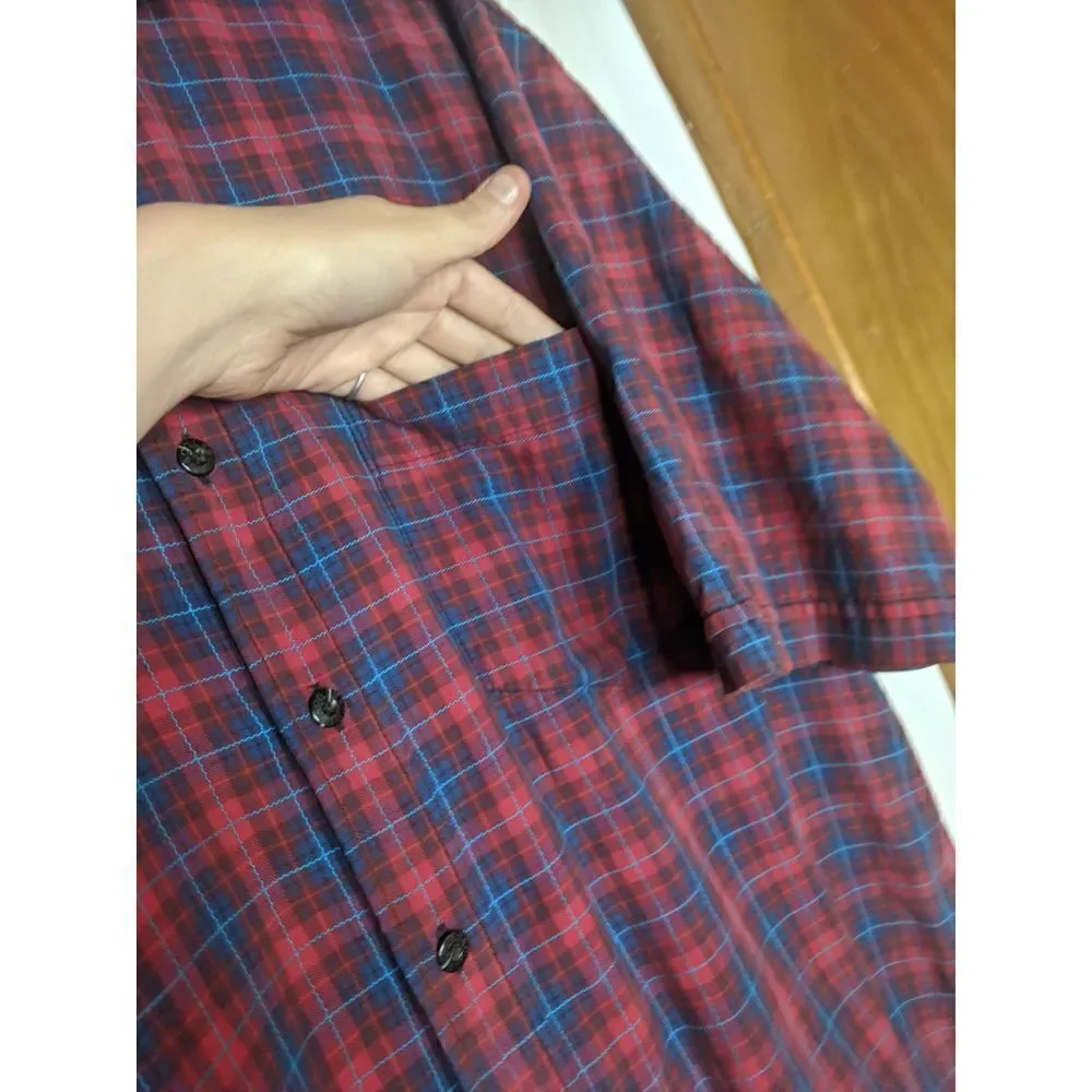 Vintage Levi's Levi Strauss Red Plaid Casual Button Down Short Sleeve Shirt Larg